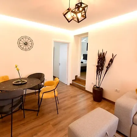 Lägenhet Noir Living 2 Bedroom