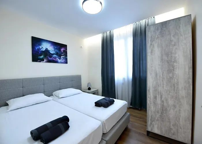 Apartament Noir Living 2 Bedroom Tirana