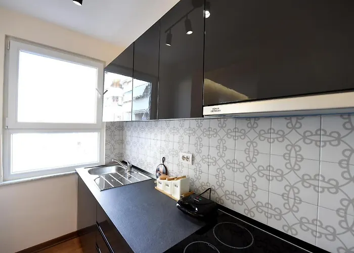 Noir Living 2 Bedroom Apartament