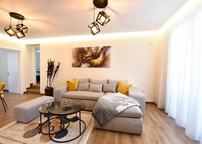 Apartament Noir Living 2 Bedroom *